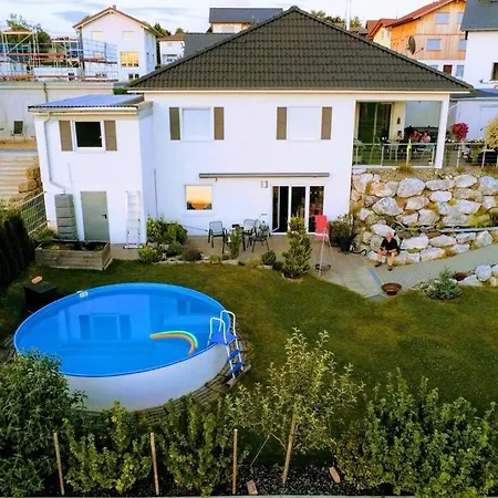 Allgaeu Gemuetliche, Moderne Wohnung Mit Garten-Pool Argenbuhl Exterior photo