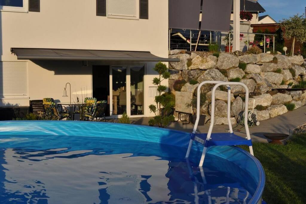 Apartment Allgaeu Gemuetliche, Moderne Mit Garten-pool Argenbuhl